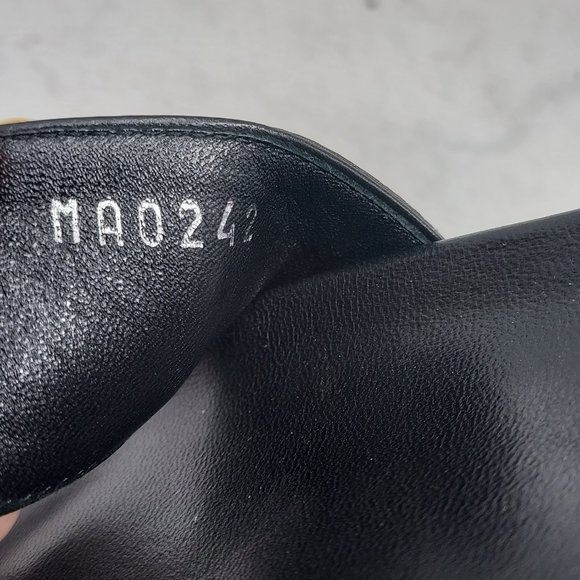 Louis Vuitton Brown Buckle Bom Dia Monogram Flat Slide Sandal - Picture 3 of 13